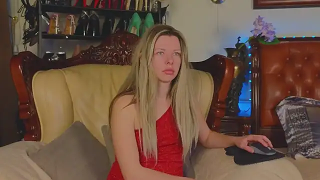 Real Tini online show from March 2026 07:20:01 AM