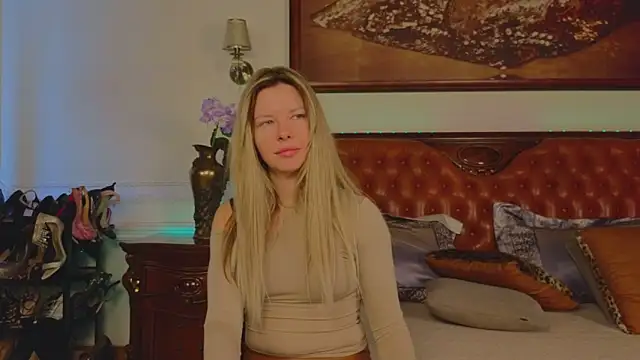 Real Tini online show from March 2026 07:15:01 AM