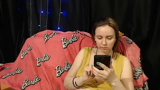 Milana69 online show from April 2026 06:13:02 PM