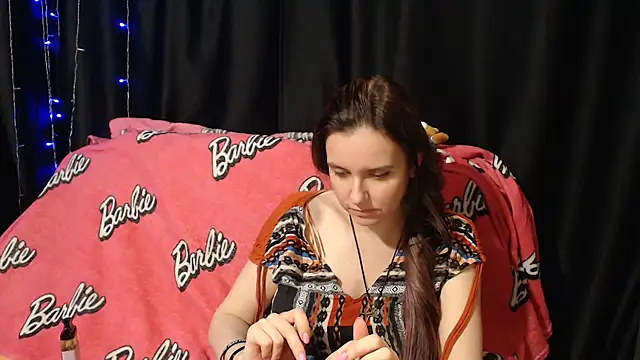 Milana69 online show from November 2025 06:07:02 PM