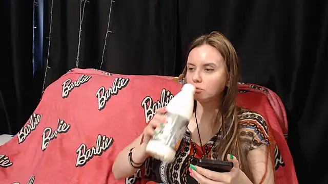 Milana69 online show from April 2026 02:01:02 PM