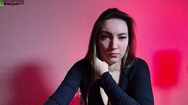 cute  angell online show from November 2025 01:43:01 PM