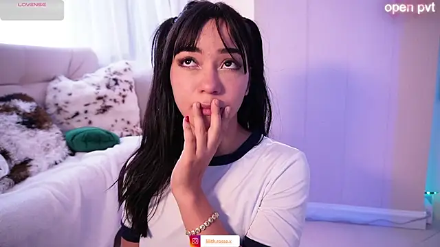 lilith  rosse online show from November 2025 04:00:01 PM