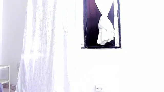 luna hoott online show from October 2025 01:23:02 PM