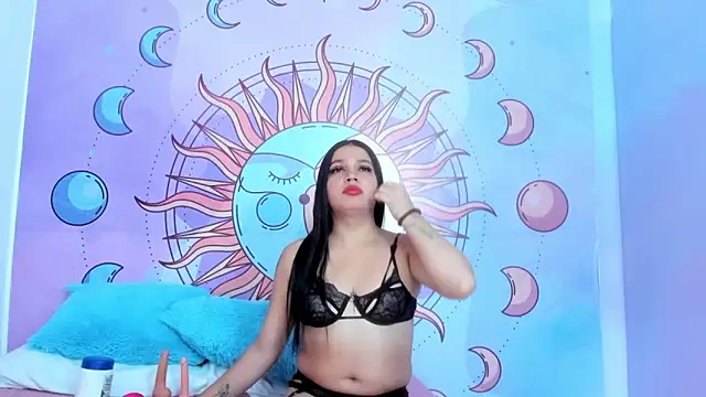 luna hoott online show from March 2026 01:15:02 PM