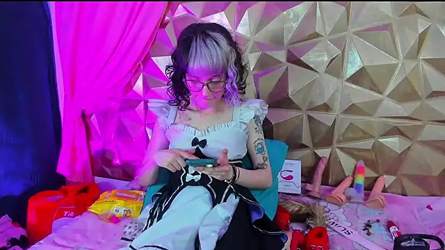 neeko princes online show from February 2025 03:10:02 PM