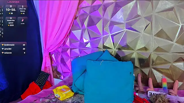neeko princes online show from February 2025 03:15:02 PM