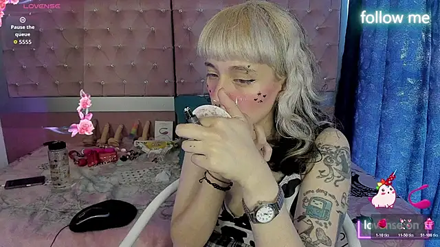 neeko princes online show from April 2026 12:34:02 PM