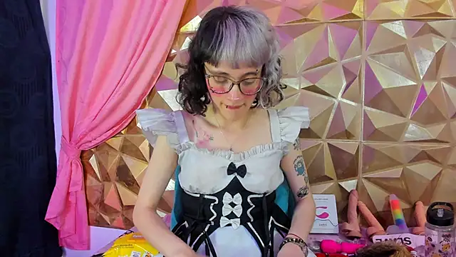 neeko princes online show from February 2025 03:31:01 PM