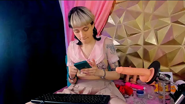 neeko princes online show from October 2025 12:20:02 PM