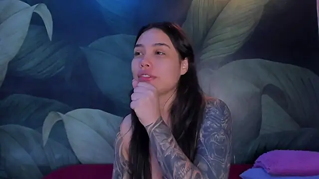 Snapshot of sweett_dirty chatting on October 2025 12:26:02 PM sweett dirty online show from October 2025 12:26:02 PM