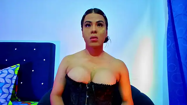 Snapshot of Aliice_Doll chatting on December 2025 06:40:01 PM Aliice Doll online show from December 2025 06:40:01 PM