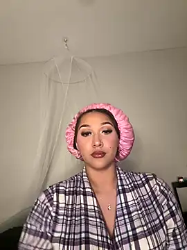 Snapshot of Lickplayofficial chatting on November 2025 03:27:02 AM Lickplayofficial online show from November 2025 03:27:02 AM