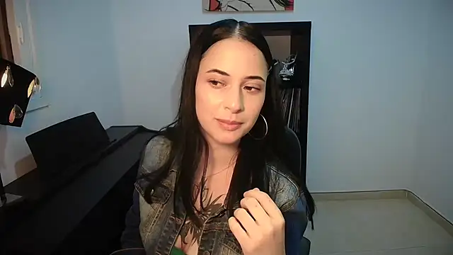 Windy butterfly online show from September 2025 05:53:02 PM