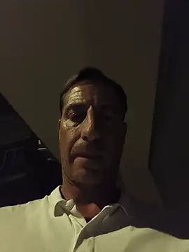 Juanxxuu online show from July 2026 01:27:02 AM