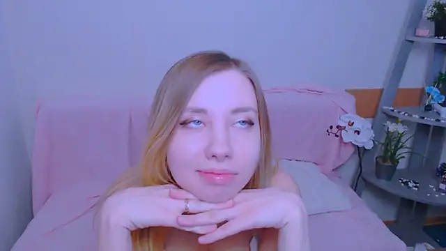 AliceFire  online show from February 2026 09:06:01 AM