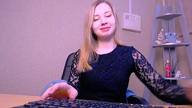 AliceFire  online show from February 2025 08:24:02 AM