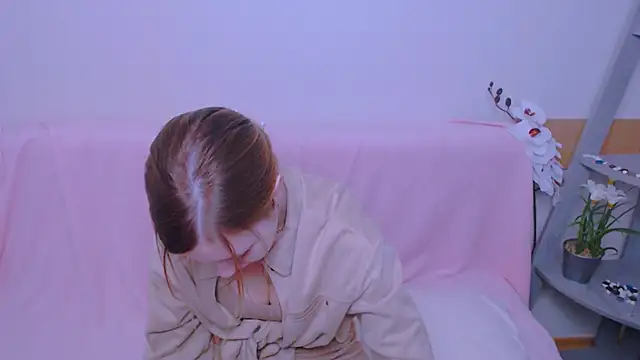 AliceFire  online show from March 2026 10:52:02 AM