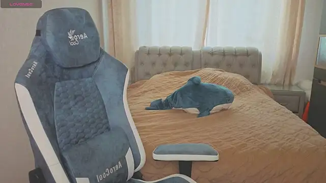 rocky foxy online show from September 2025 12:47:02 PM