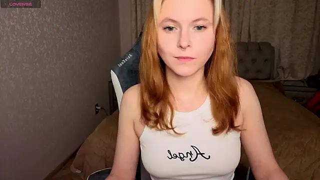 rocky foxy online show from October 2025 09:12:01 PM