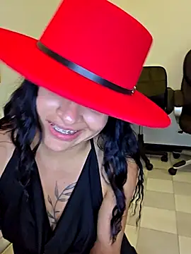  shantal smith online show from September 2025 05:02:01 AM