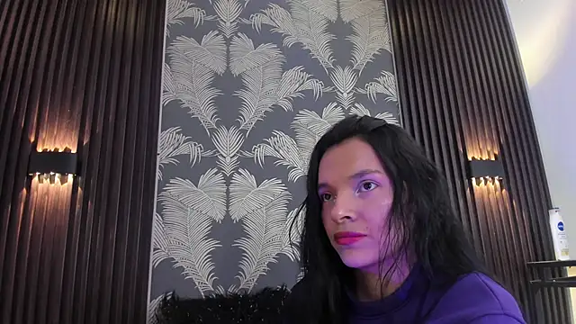 Snapshot of _shantal_smith chatting on June 2026 12:52:01 AM shantal smith online show from June 2026 12:52:01 AM