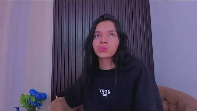  shantal smith online show from September 2025 05:23:01 PM