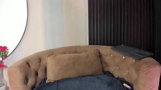  shantal smith online show from March 2026 01:59:02 AM