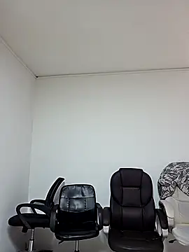  shantal smith online show from October 2025 04:53:01 PM