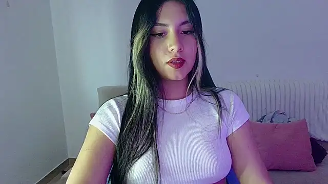 Lia 14  online show from May 2026 10:37:01 PM
