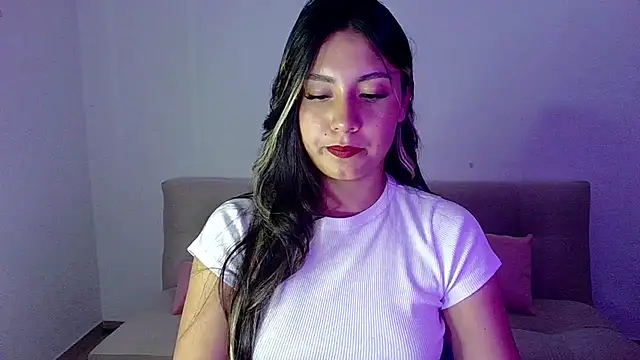 Lia 14  online show from February 2026 12:08:01 AM