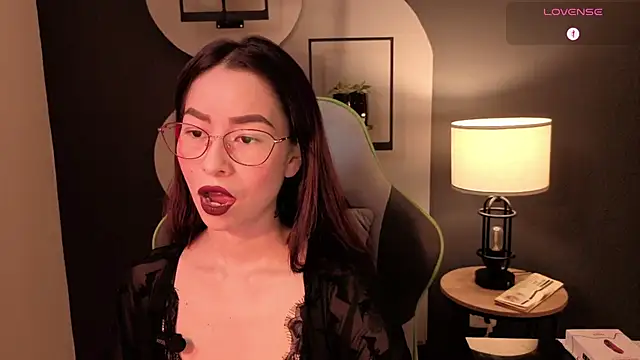 Snapshot of rosse_98_ chatting on July 2026 02:25:01 PM rosse 98 online show from July 2026 02:25:01 PM