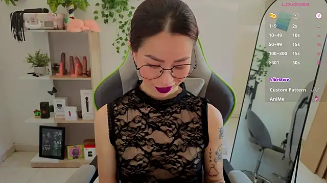 rosse 98  online show from September 2025 03:40:02 PM