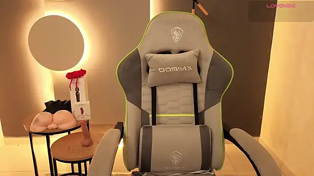 rosse 98  online show from February 2026 02:58:01 PM