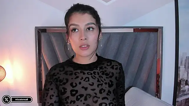 Snapshot of missatenea chatting on February 2025 04:02:01 PM missatenea online show from February 2025 04:02:01 PM