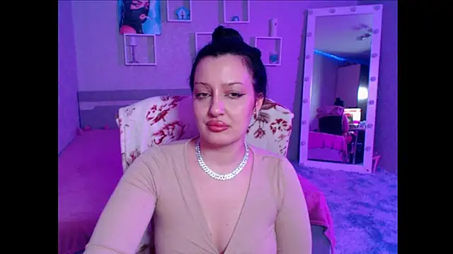 Snapshot of SkarlettMonliss chatting on March 2026 05:24:02 PM SkarlettMonliss online show from March 2026 05:24:02 PM