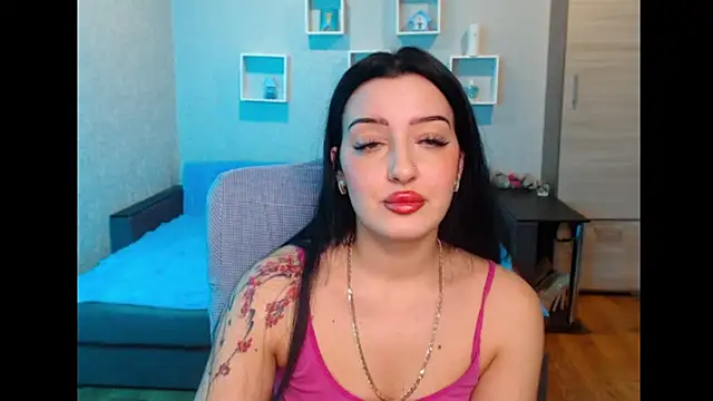 Snapshot of SkarlettMonliss chatting on January 2025 01:04:02 PM SkarlettMonliss online show from January 2025 01:04:02 PM