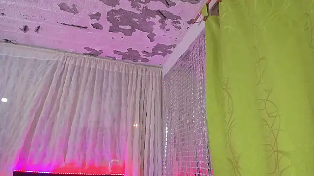 Snapshot of Megan_Miles02 chatting on February 2025 01:35:02 AM Megan Miles02 online show from February 2025 01:35:02 AM