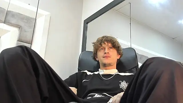 AnthonyAlso online show from October 2025 08:09:02 PM