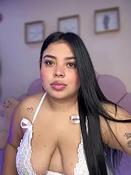 Emily cooper20 online show from October 2025 11:51:02 PM