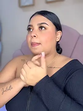 Emily cooper20 online show from October 2025 02:00:02 AM