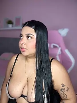 Emily cooper20 online show from November 2025 12:09:01 AM