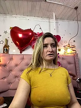 Snapshot of antonella87 chatting on February 2025 06:22:01 AM antonella87 online show from February 2025 06:22:01 AM