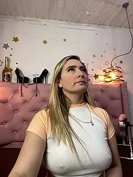 Snapshot of antonella87 chatting on March 2025 01:59:02 AM antonella87 online show from March 2025 01:59:02 AM