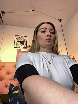 antonella87 online show from June 2026 08:50:01 PM