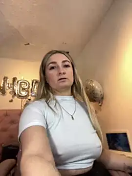 antonella87 online show from November 2025 10:43:02 PM