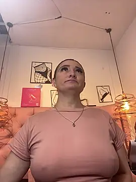 antonella87 online show from April 2026 10:16:02 PM