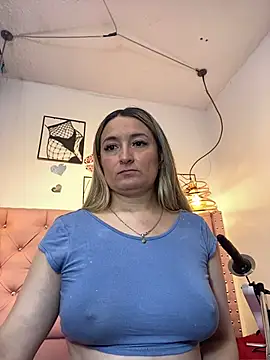 antonella87 online show from February 2026 09:00:01 PM