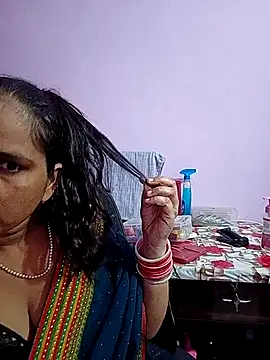Snapshot of reemacouple007 chatting on July 2026 05:58:02 AM reemacouple007 online show from July 2026 05:58:02 AM