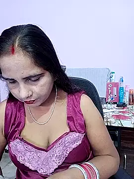 Snapshot of reemacouple007 chatting on July 2026 07:37:02 AM reemacouple007 online show from July 2026 07:37:02 AM